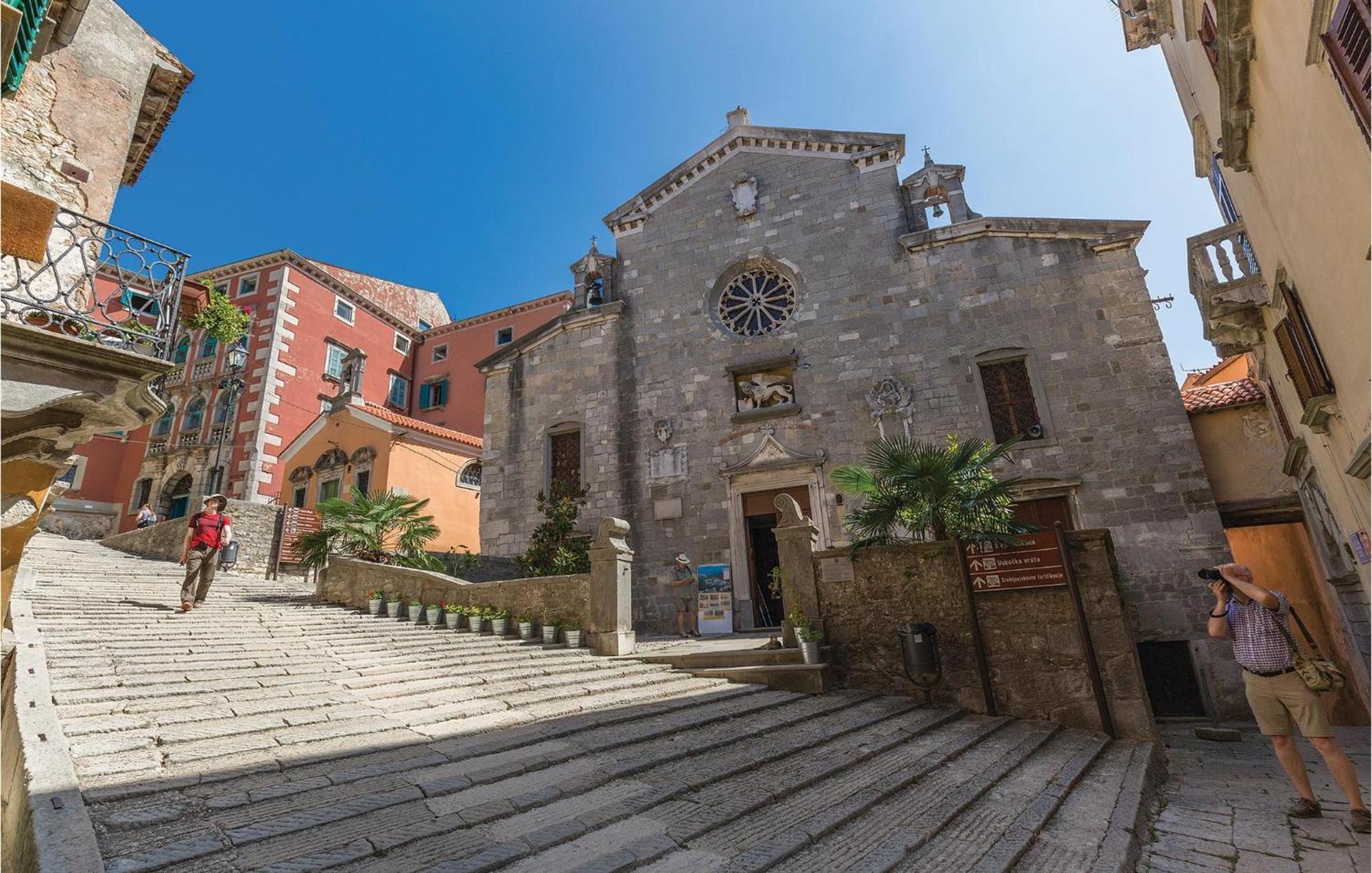 Amazing Apartment In Labin With House Sea View Eksteriør billede