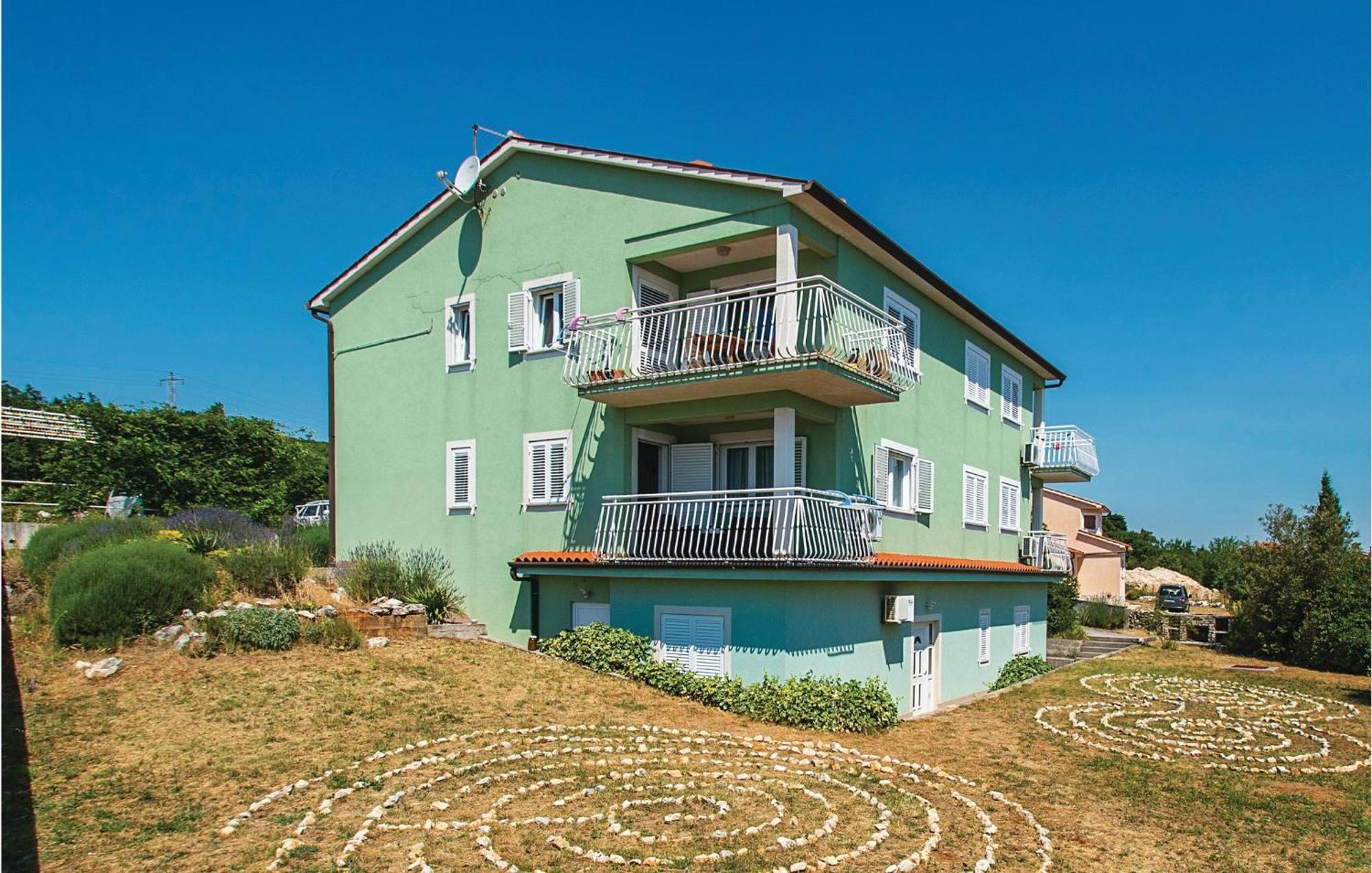 Amazing Apartment In Labin With House Sea View Eksteriør billede